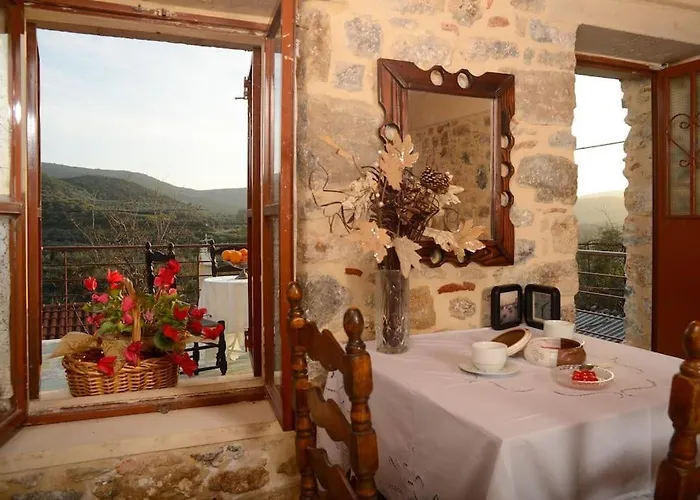 A Small Paradise In Mani With Local Hospitality Daire Orovas