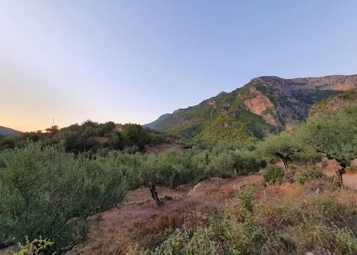 아파트 A Small Paradise In Mani With Local Hospitality Orovas