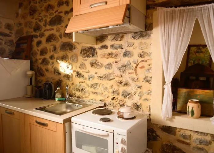 A Small Paradise In Mani With Local Hospitality Daire *